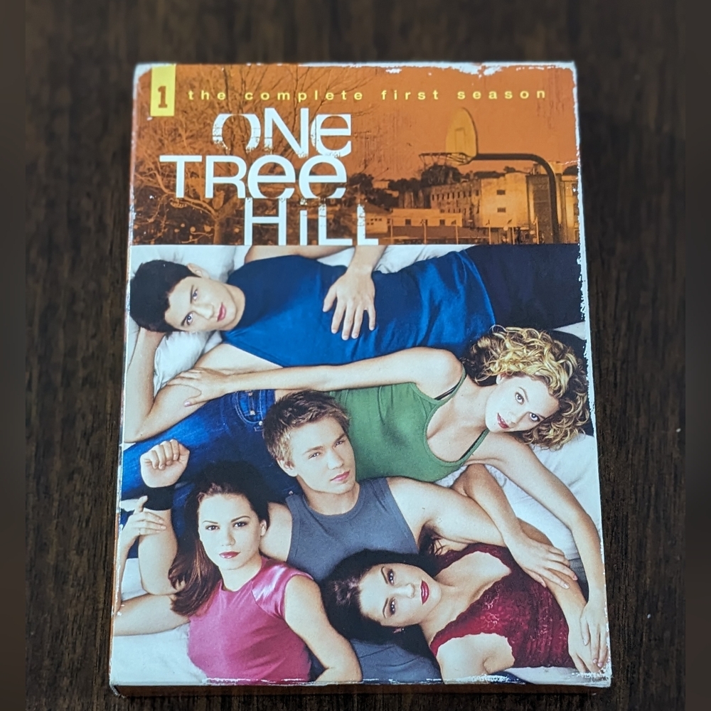One Tree Hill The Complete First Season DVD